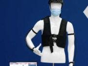 В России создан «умный» костюм для строителей