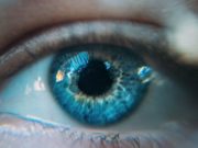 Искусственная роговица вернула зрение слепому пациенту