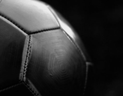 Как играть в футбол в виртуальности