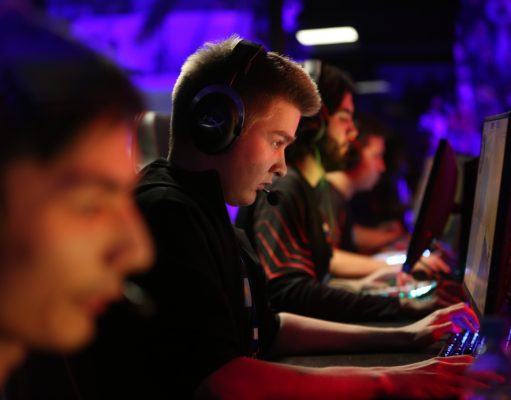 Час Х: LAN-финал Национального турнира по киберспорту. Подключайся прямо сейчас!