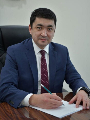 Для развития цифровых компетенций казахстанских преподавателей