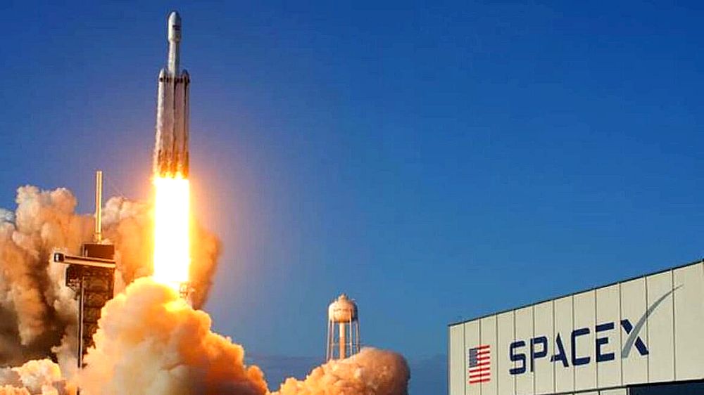 Запуск спутников SpaceX под запретом?