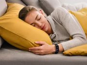 Казахстанские врачи призывают носить фитнес-браслеты!