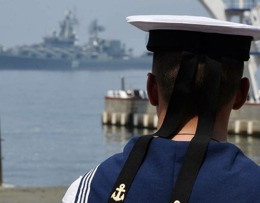 Всегда на связи! Морякам планеты посвящается…