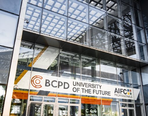 Развитие женщин-специалистов в области ИКТ