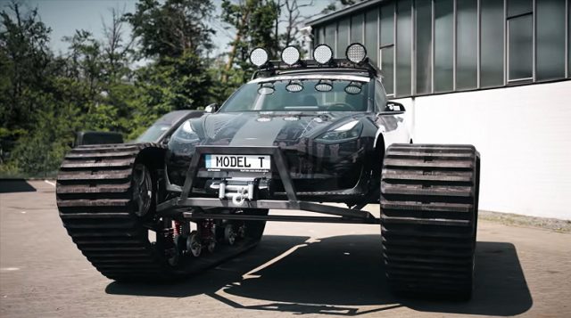 В Германии собрали Tesla Model T. Получился танк