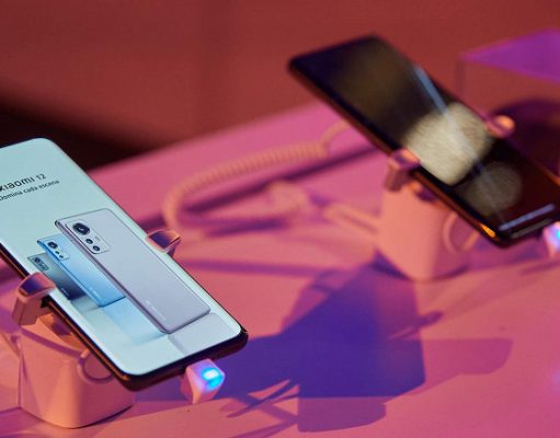 На российском рынке Apple и Samsung теснит Xiaomi