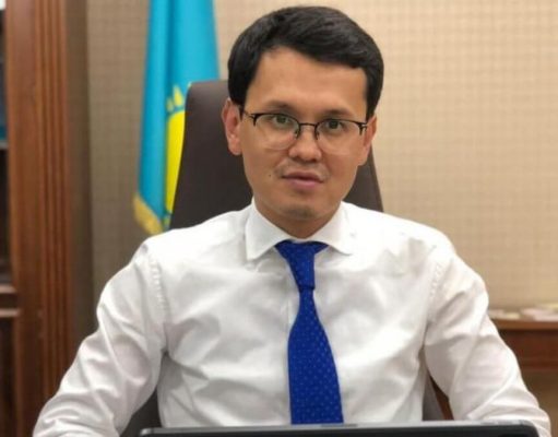 Что предложили министру казахстанцы?