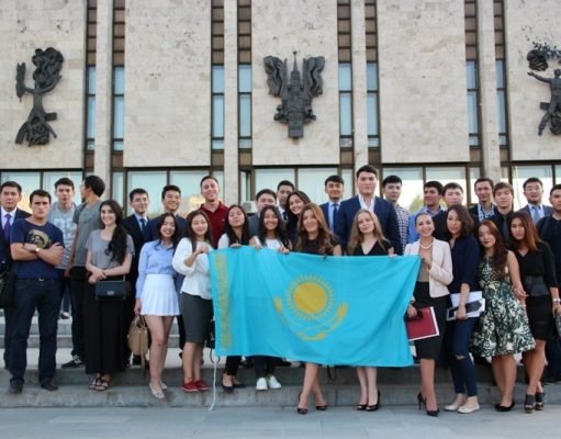 В Казахстане запущен информационно-образовательный телеграм-канал для студентов колледжей