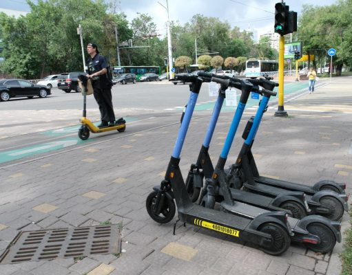 В Алматы ограничили скорость электросамокатов и изменили правила их аренды