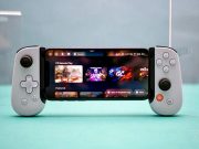 Sony представила геймпад для iPhone