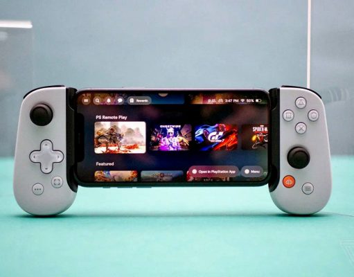 Sony представила геймпад для iPhone