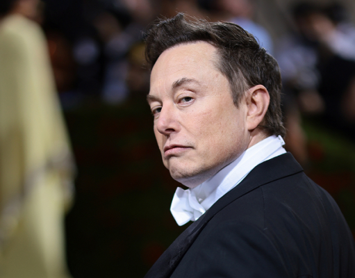 Илон Маск считает, что скоро ДВС уйдут в историю