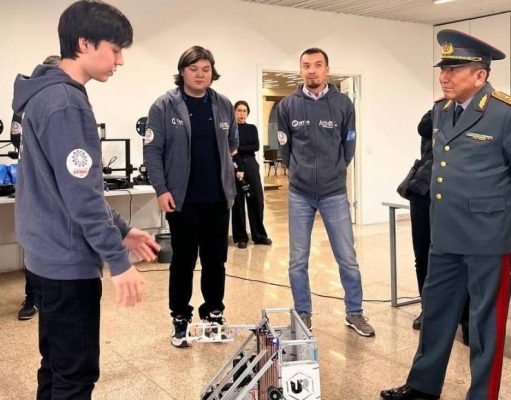 Победителей престижного чемпионата по робототехнике наградило Минобороны Казахстана