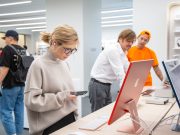 Казахстанских школьников будут обучать через Facеbook, Instagram и WhatsАpp