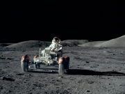 NASA: астронавты смогут жить и работать на Луне к 2030 году