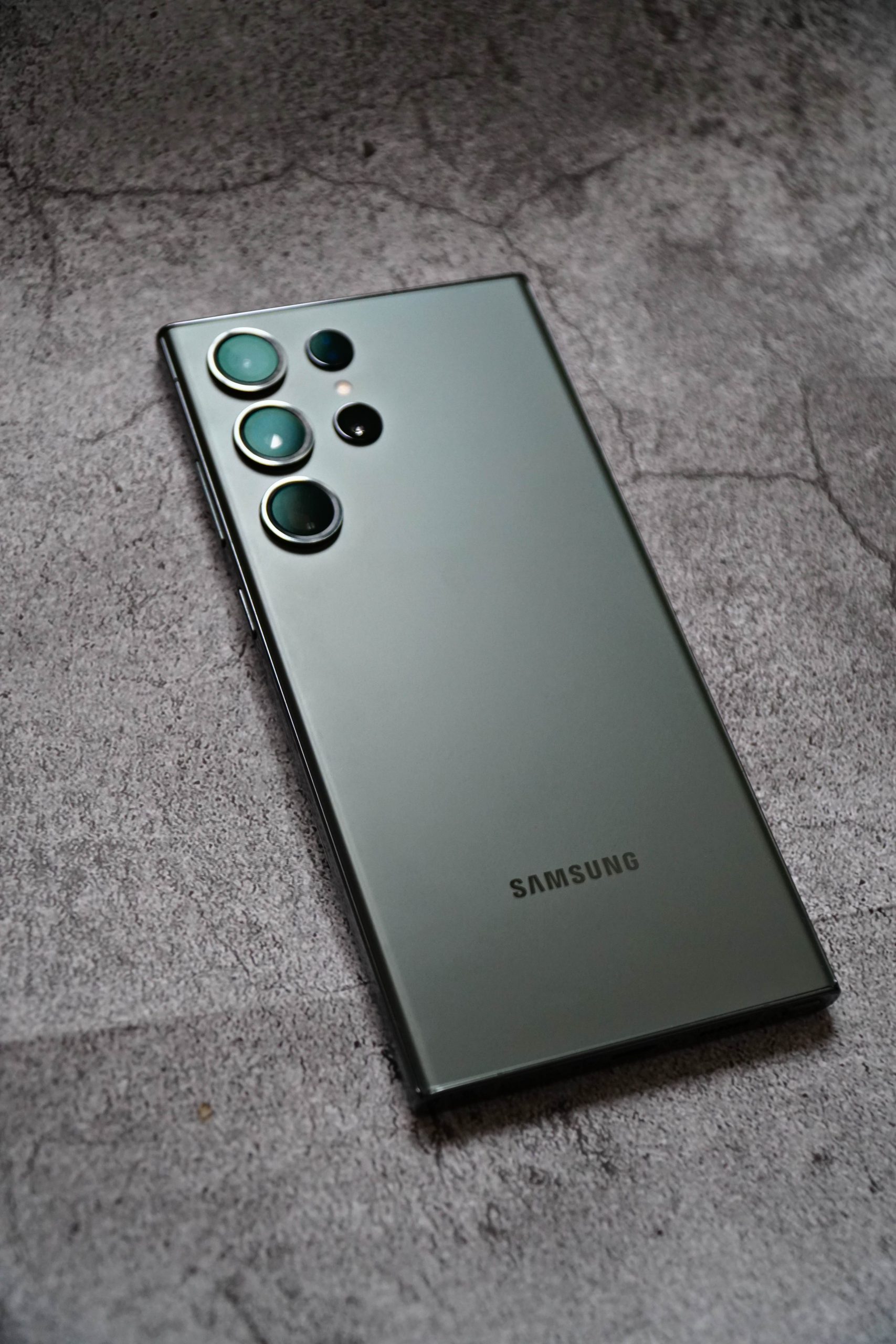 Samsung S23 Ultra &#8211; новая звезда в мобильной Галактике?