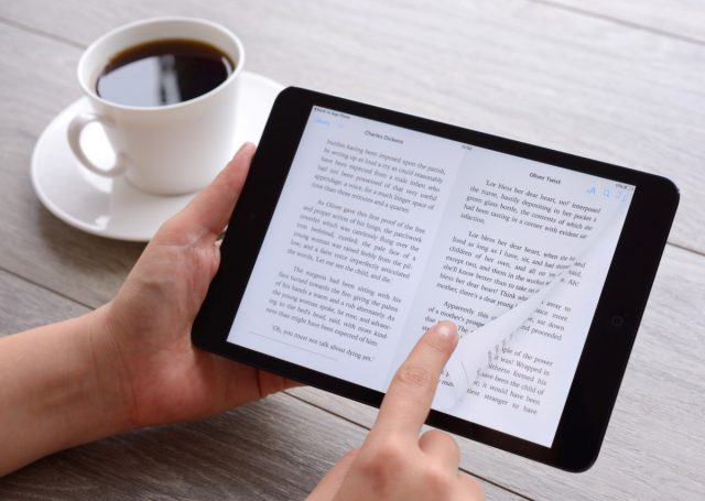 Интеллектуальный подарок: Топ лучших электронных книг