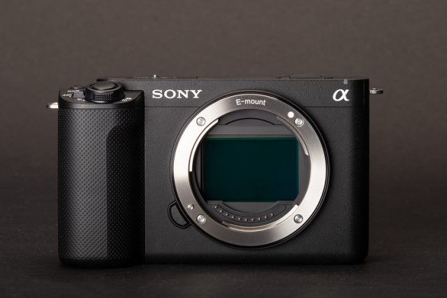 Представлена Sony ZV-E1 – самая компактная полнокадровая беззеркальная камера