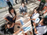 Кто такие «зумеры», почему они плохо переносят стресс и предпочитают работать на себя?