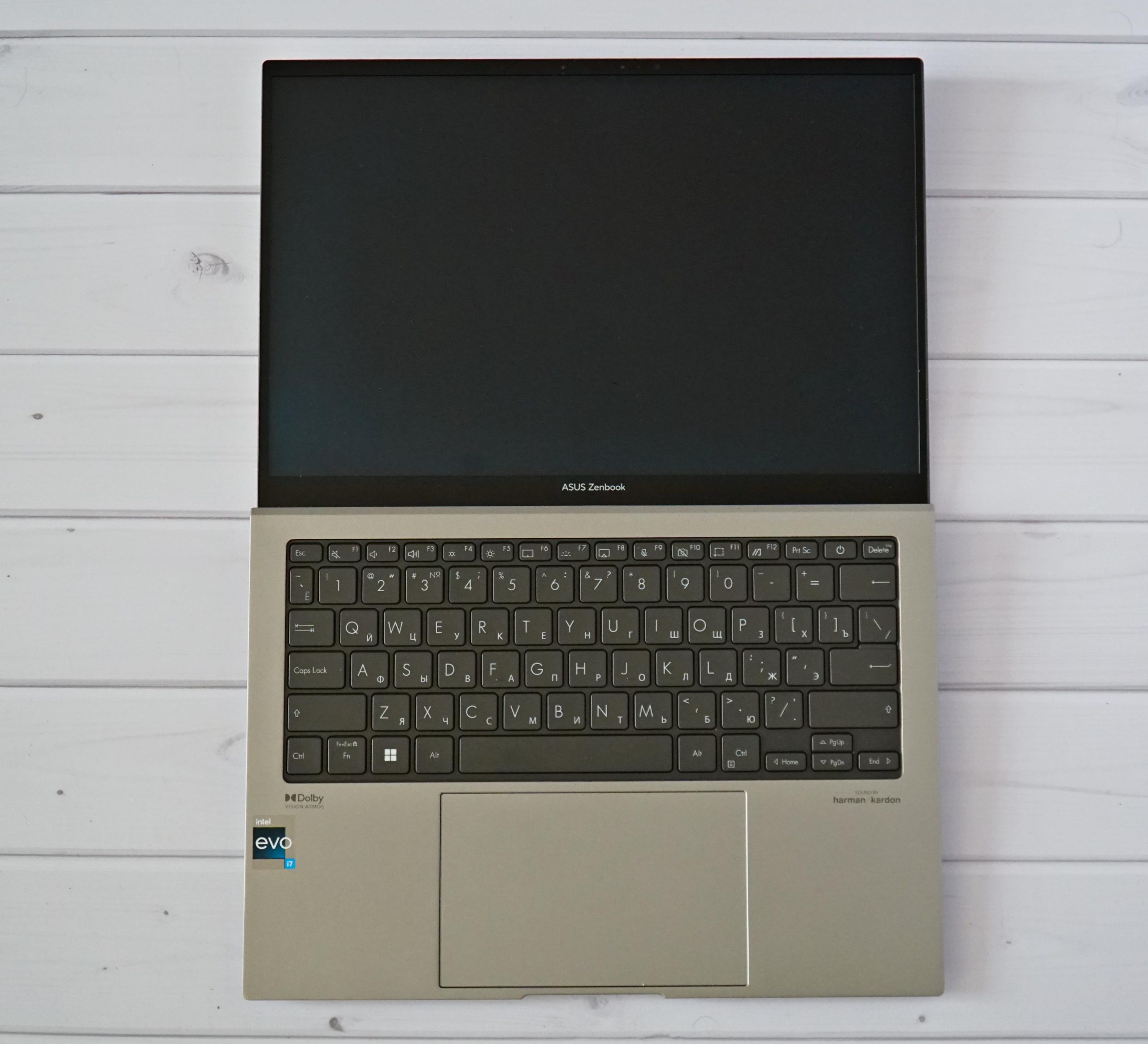 Мобильность без компромиссов: Zenbook S 13 OLED &#8211; стиль и производительность в каждой детали