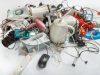 Микроволновка, старый сотовый, батарейки: что делать казахстанцам с электронными отходами?