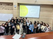 Яндекс Go рассказал студентам Казахстана о безопасных поездках на самокате