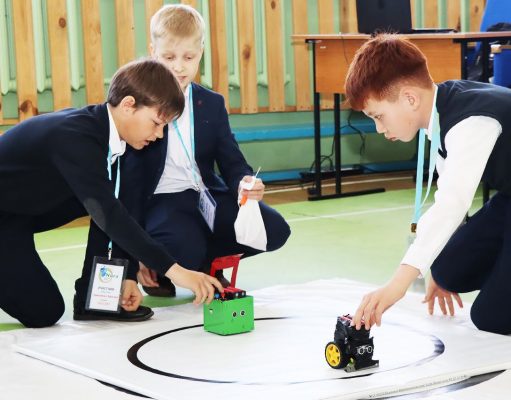 Свыше 300 команд из шести стран ожидаются на RoboLand 2023