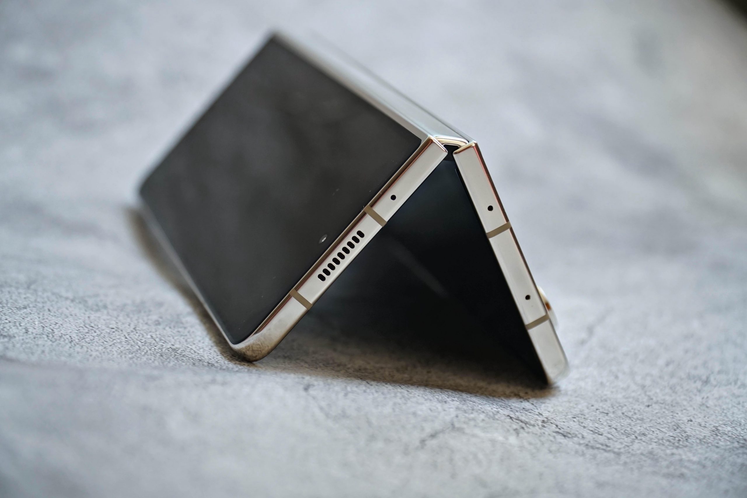 Раскрываем будущее! Обзор Samsung Galaxy Z Fold5 и Flip5