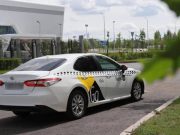 Переход в мир IT с Яндекс Go: как водители получают новые профессии