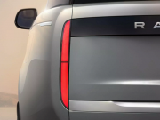 «Самый тихий Range Rover из когда-либо созданных с “волшебными ингредиентами”»