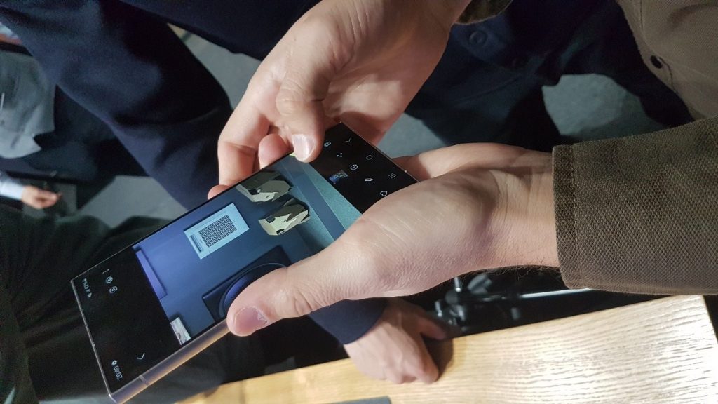 Умный смартфон Samsung Galaxy S24 может стать самой главной премьерой года