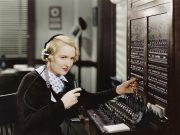 Казахстанцы продолжают пользоваться стационарными телефонами