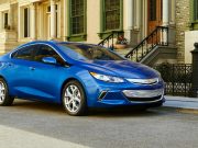 General Motors пересмотрит стратегию в пользу гибридов