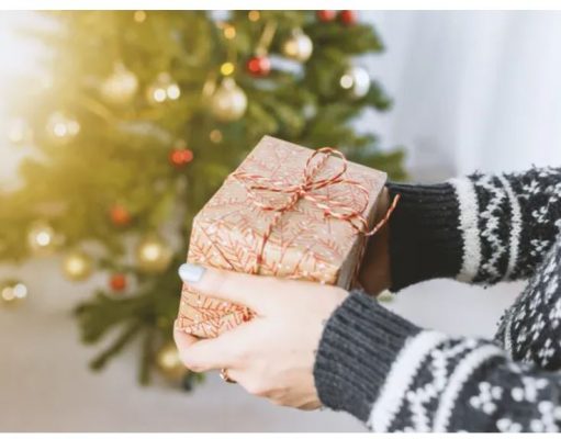 Новогодние подарки для любителей (и ценителей) современных технологий