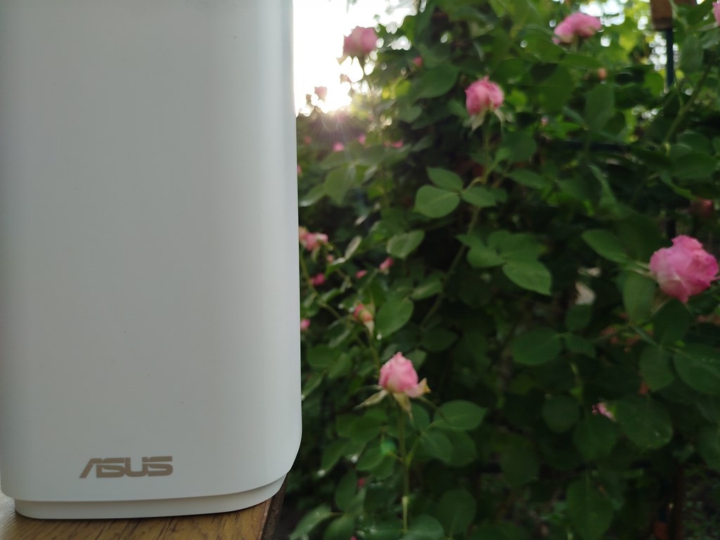 ASUS ZenWiFi BD4 Outdoor – высокоскоростной роутер с большой зоной покрытия, ориентированный на уличное использование