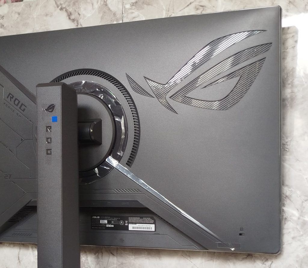 ASUS ROG Strix XG27ACS – невероятное погружение в игровой процесс!