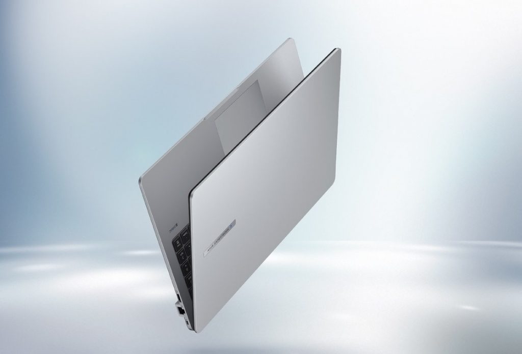 Новые устройства от ASUS для малого и среднего бизнеса