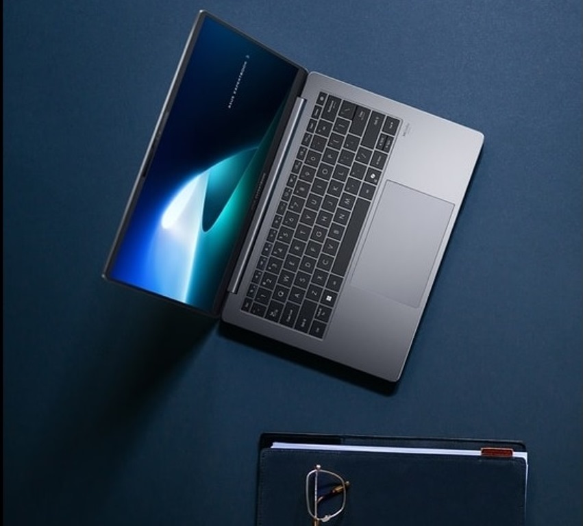 Новые устройства от ASUS для малого и среднего бизнеса