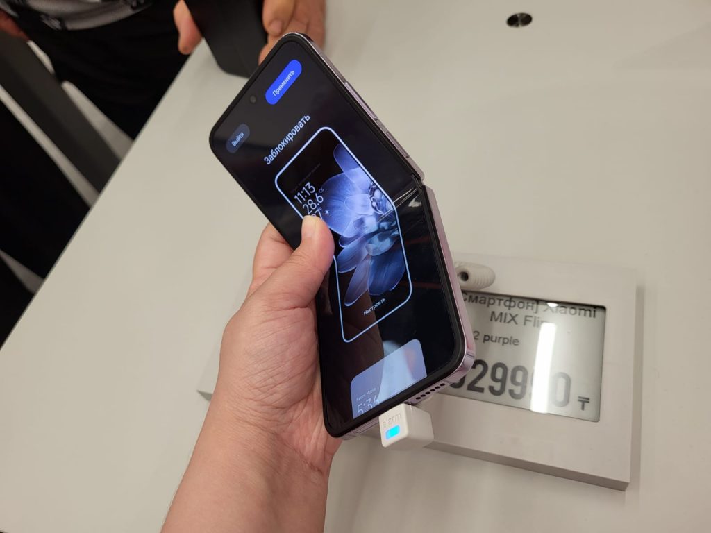 Компания Xiaomi открыла первый фирменный Xiaomi Store в Казахстане в ТРЦ Aport Mall East