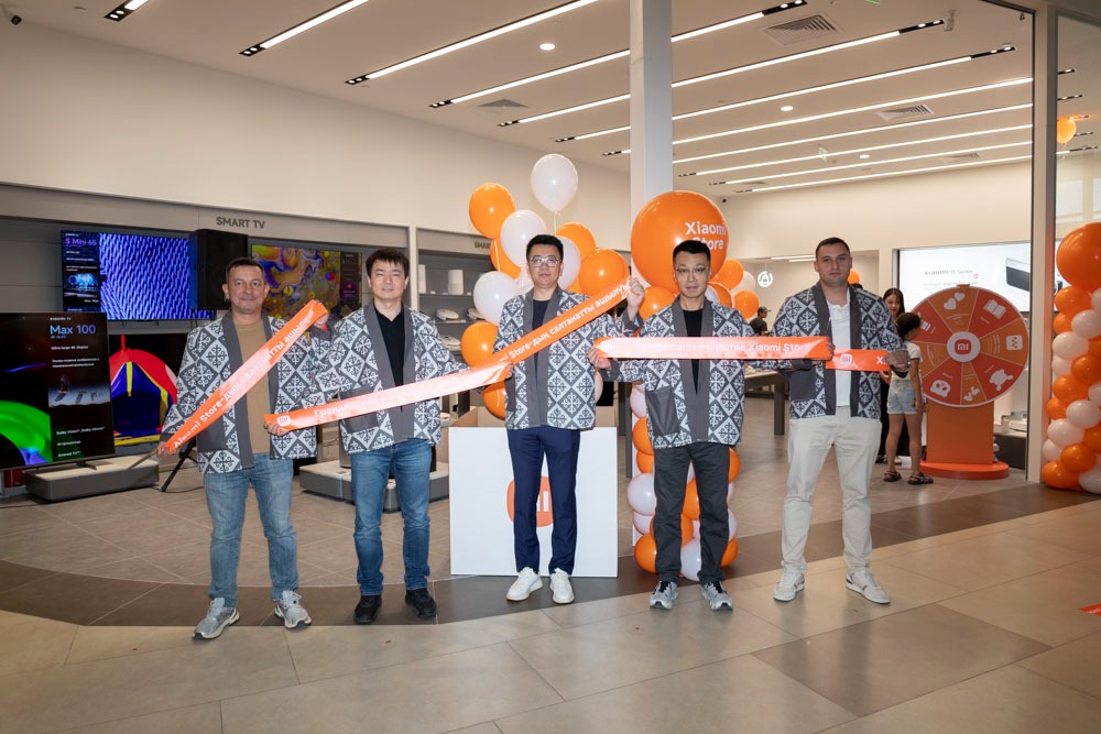 Компания Xiaomi открыла первый фирменный Xiaomi Store в Казахстане в ТРЦ Aport Mall East