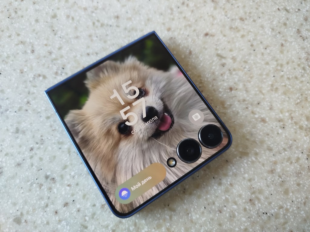 Galaxy Z Flip7 – лучший партнер во время путешествий