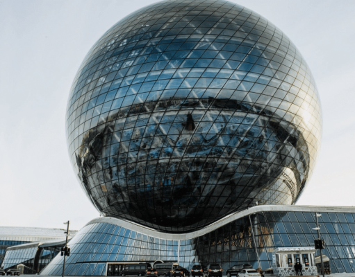 Павильон «Нур-Алем» передадут Минцифры и превратят в кластер искусственного интеллекта