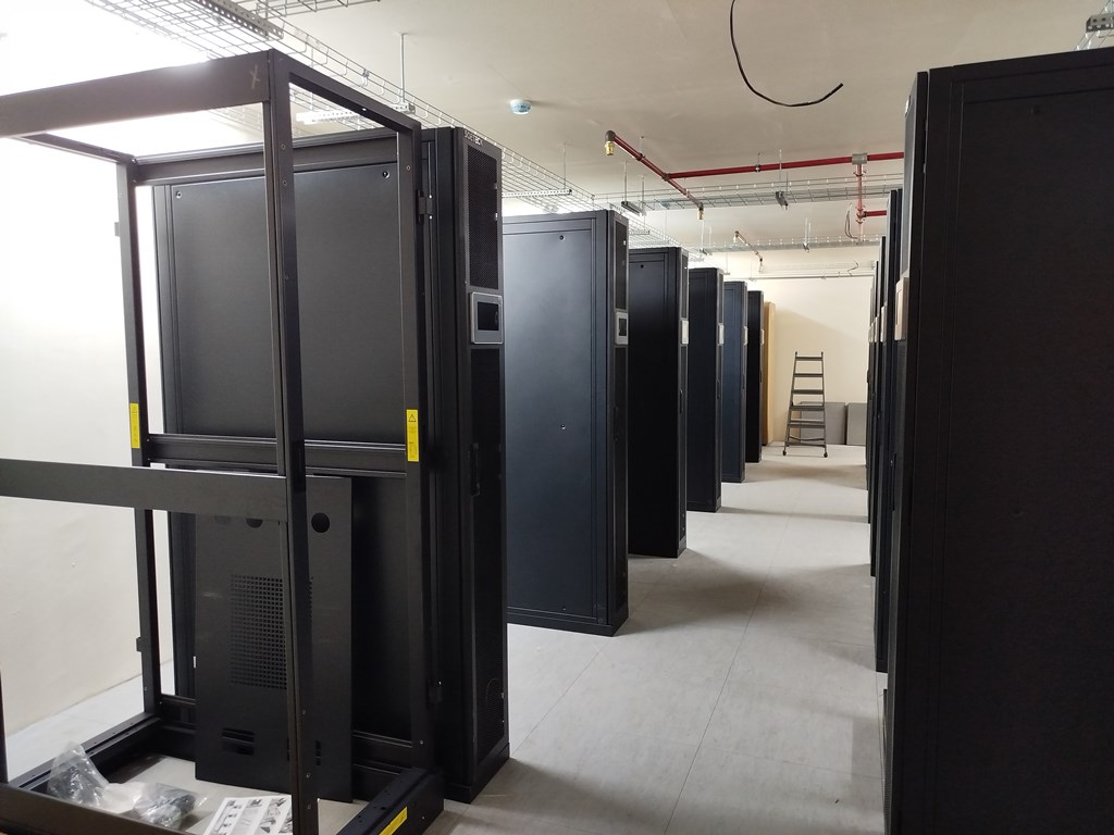 Супер-компьютер (hPC): знакомство, проблемы и перспективы. Репортаж из Дата-Центра