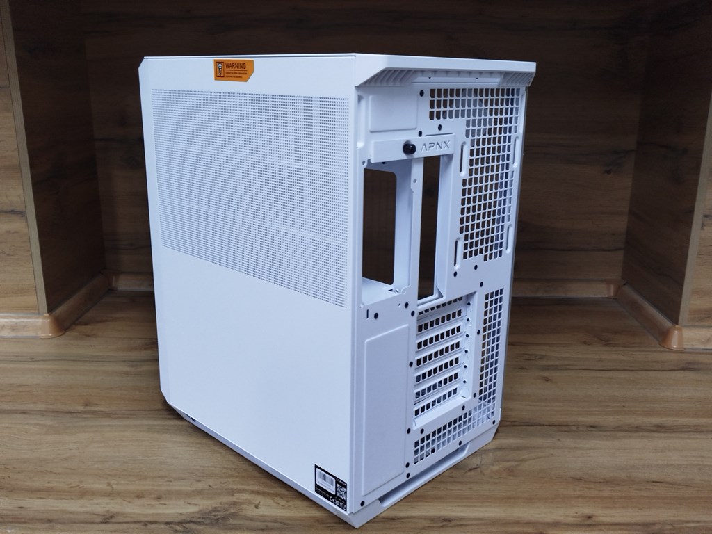 Выбираем геймерское кресло ThunderX3 CORE-Loft Grey и компьютерный корпус APNX V1 Mid-Tower –  комфорт и надежность в  самой долгой игре!