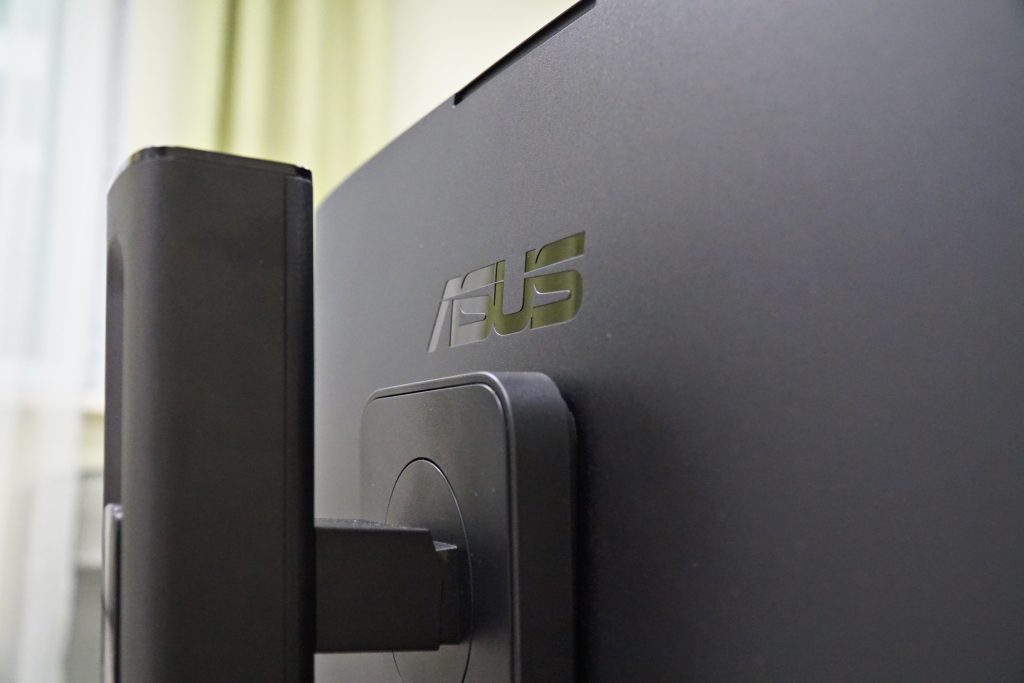Надёжный помощник для бизнеса &#8211; ASUS ExpertCenter P400 AiO