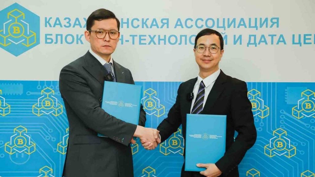 Майнинг под прикрытием: как нелегальные фермы перегружают энергосистему и бьют по кошелькам граждан?