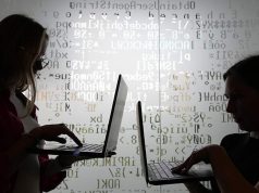 Eurobarometer: молодые европейцы часто пользуются соцсетями и убеждены, что смогут распознать фейки