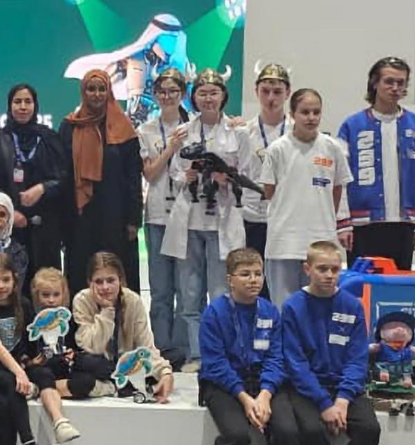 Карагандинские школьники победили на международных соревнованиях по робототехнике в Абу-Даби