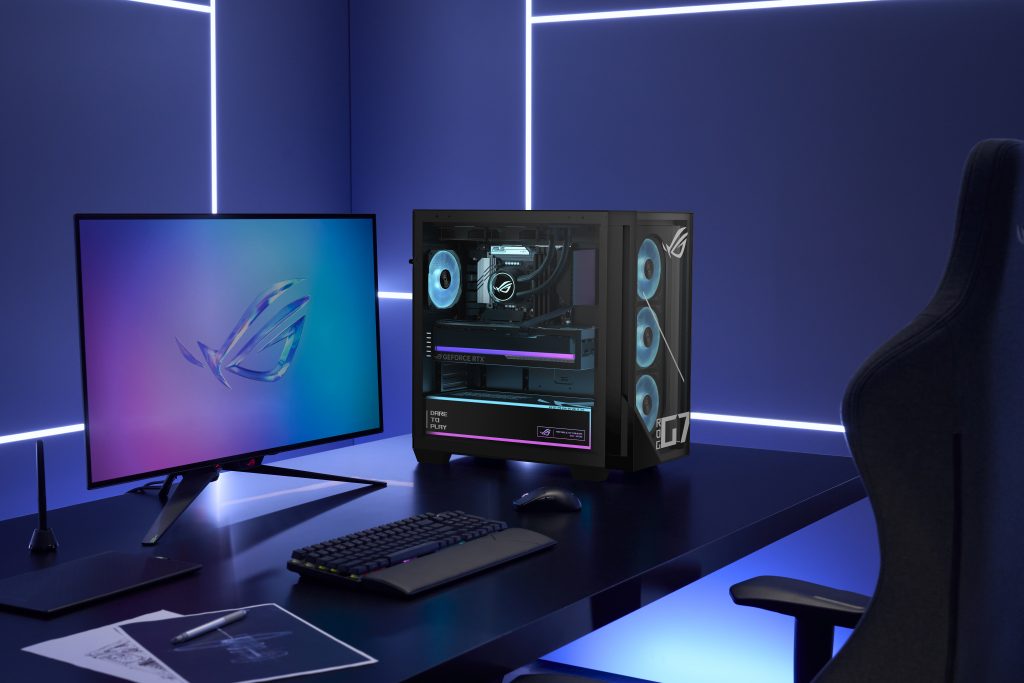 ROG Strix SCAR 18, ROG Xbox Ally X и ROG G700 меняют правила игры